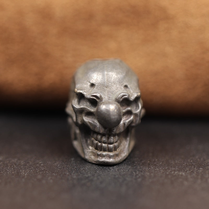 Black Clown Beard Bead